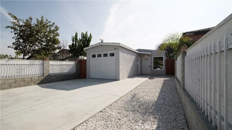 11842 168th, Artesia, CA 90701