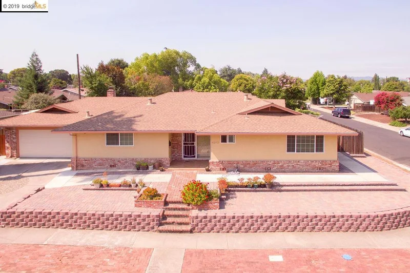 4262 Rosewood Dr, Concord, CA 94521