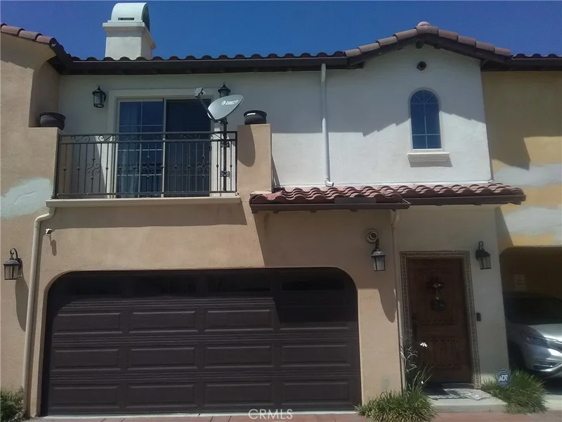 9102 Florence #16, Downey, CA 90240