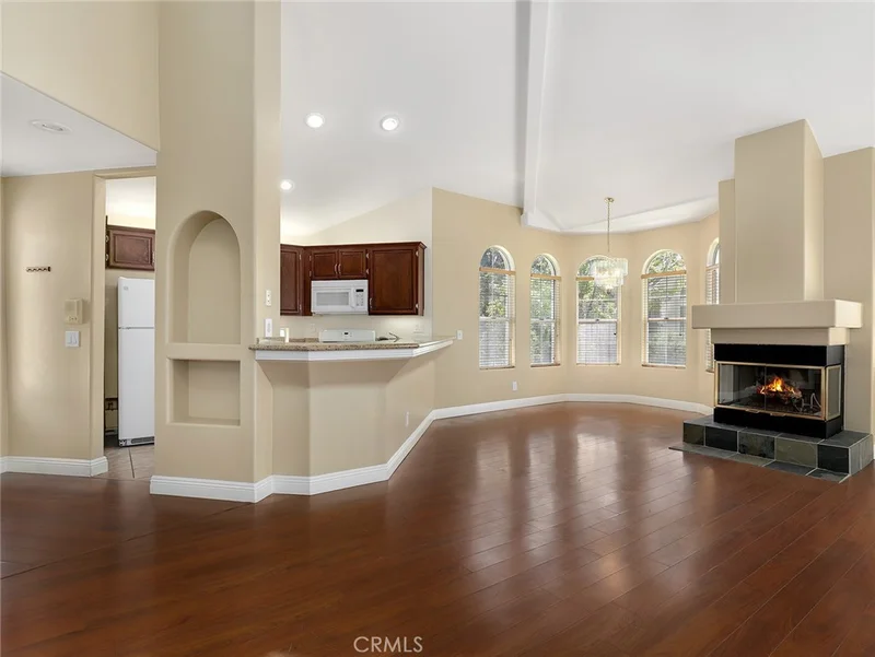 25554 Hemingway #E, Stevenson Ranch, CA 91381