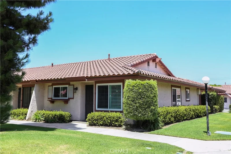 10421 Hayford #I, Bellflower, CA 90706