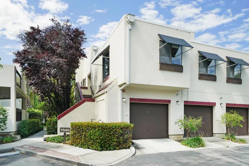 544 Shorebird #25201, Redwood City, CA 94065