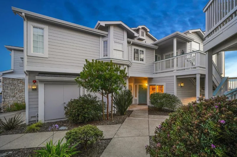 45 Outlook, Pacifica, CA 94044