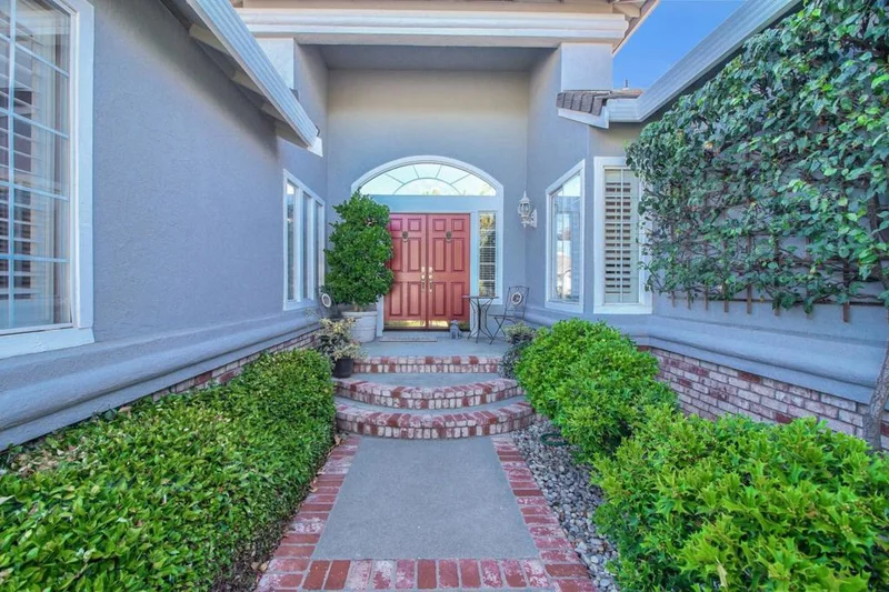 1245 Sonnys, Hollister, CA 95023
