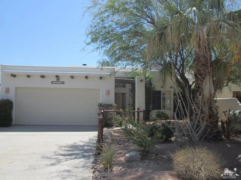 54550 Avenida Diaz, La Quinta, CA 92253