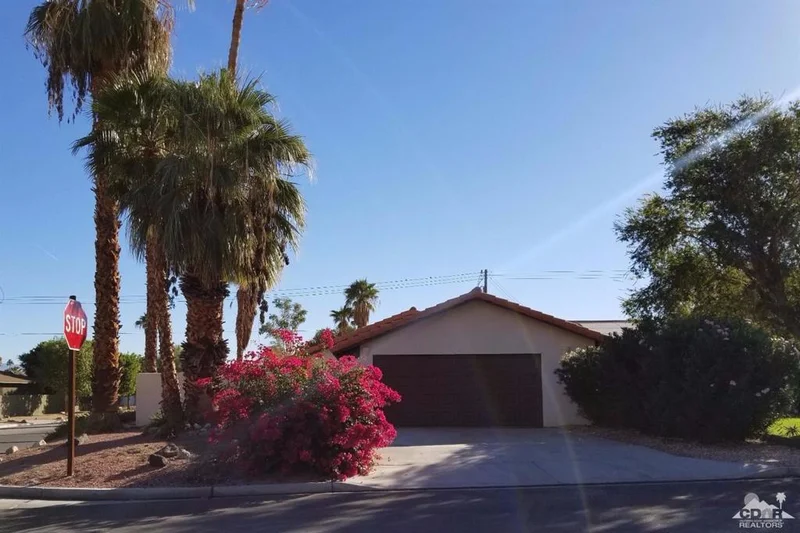 51750 Avenida Diaz, La Quinta, CA 92253