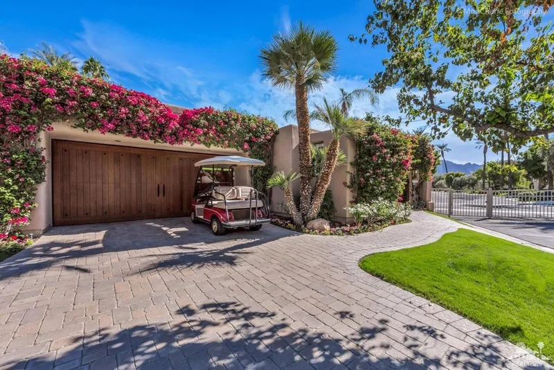 76885 Avenida Fernando, La Quinta, CA 92253