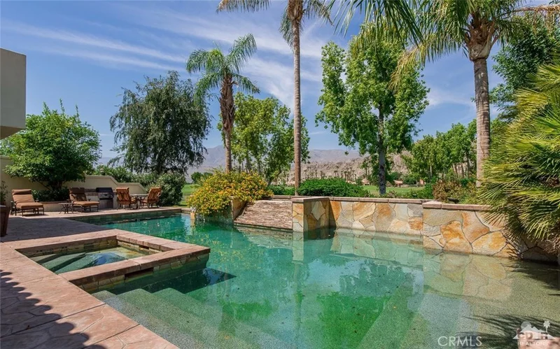 55282 Oakhill, La Quinta, CA 92253