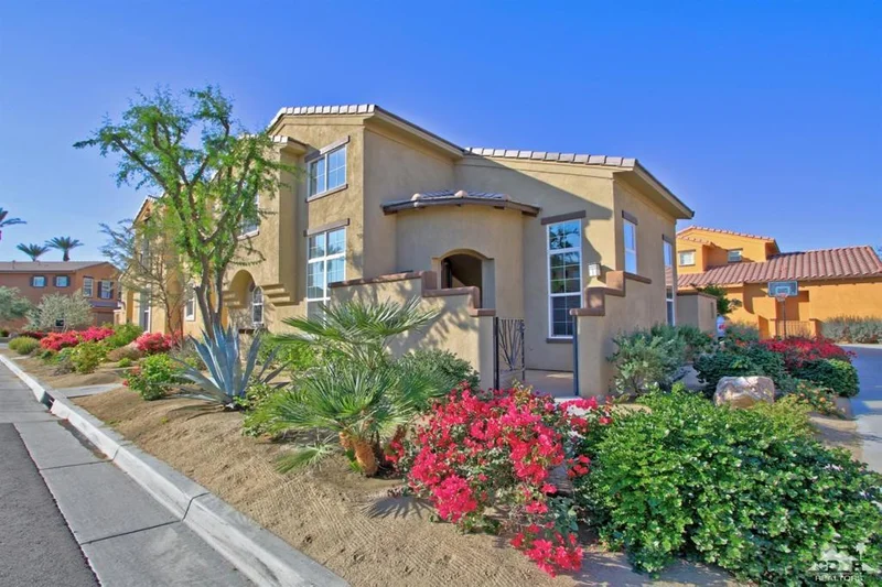 52201 Rosewood, La Quinta, CA 92253