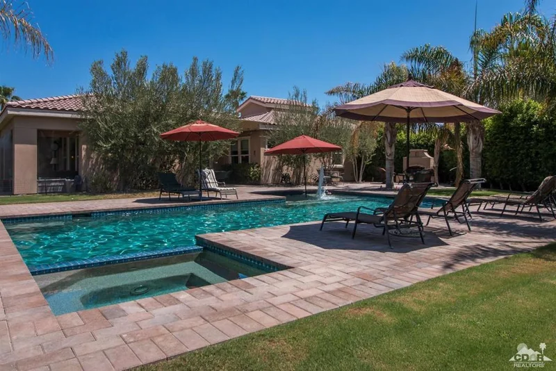 61755 Mesquite, La Quinta, CA 92253