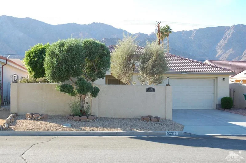 52375 Avenida Navarro, La Quinta, CA 92253