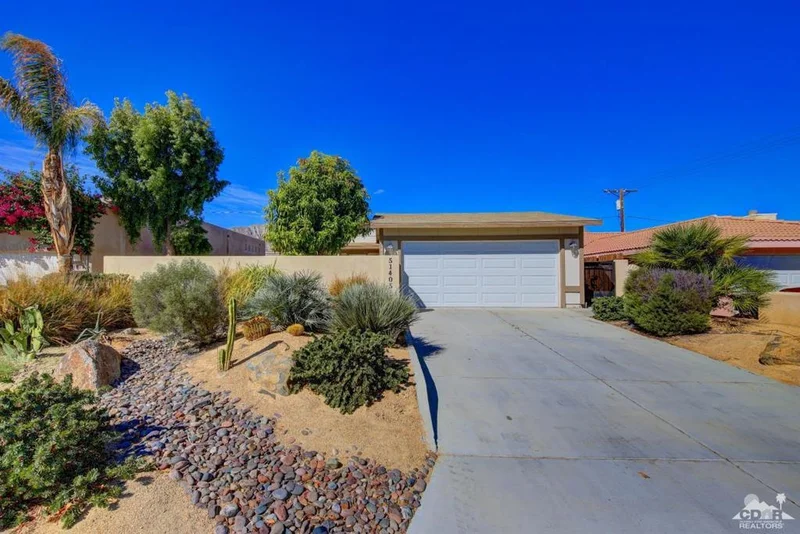 51405 Calle Iloilo, La Quinta, CA 92253