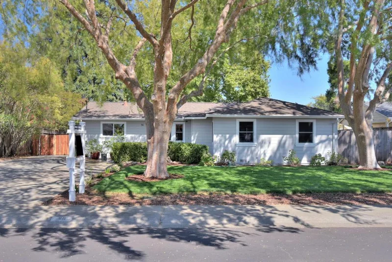 90 Hunt, Campbell, CA 95008