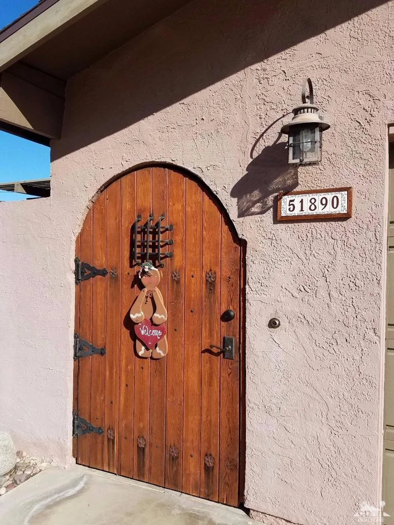 51890 Avenida Alvarado, La Quinta, CA 92253
