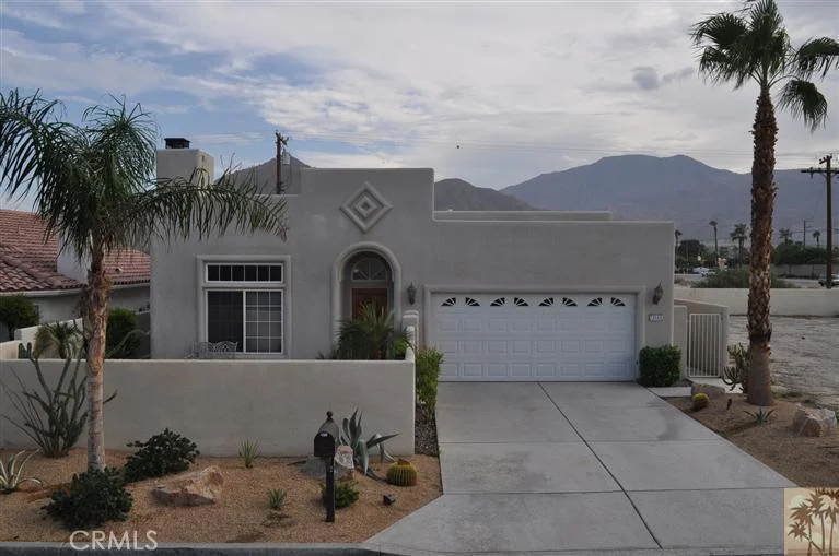 78545 Saguaro, La Quinta, CA 92253
