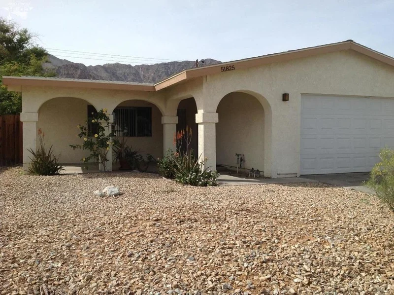 51825 Eisenhower, La Quinta, CA 92253