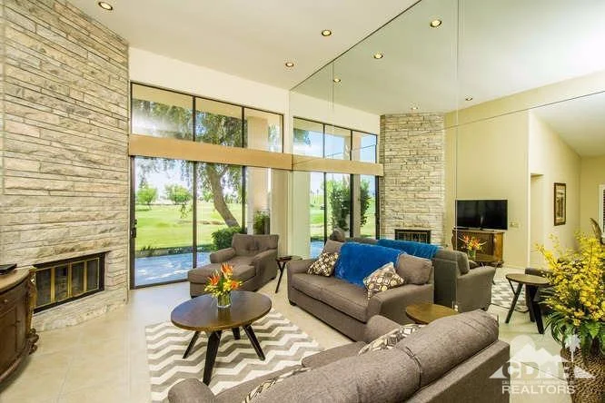55092 Oak Tree #A16, La Quinta, CA 92253