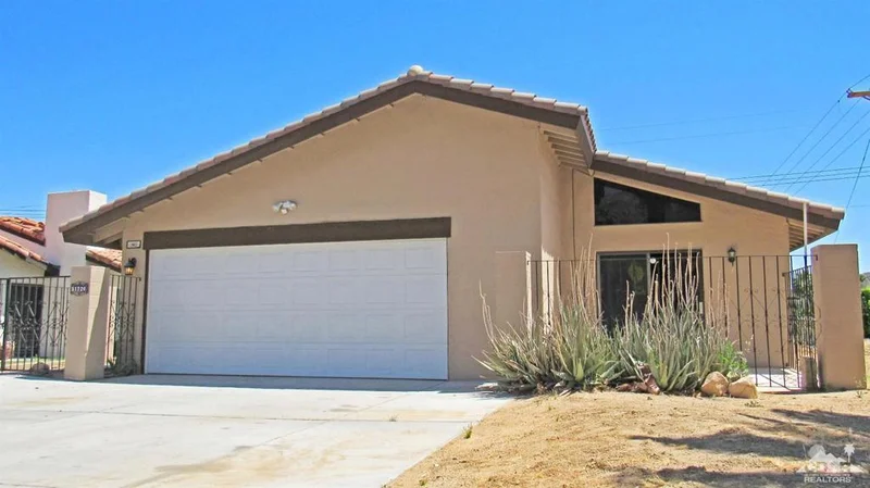 51720 Eisenhower, La Quinta, CA 92253
