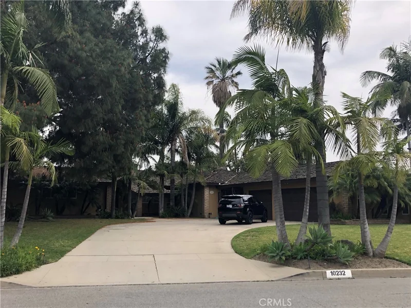 10232 Lesterford, Downey, CA 90241