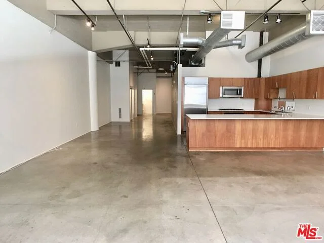 1130 S Flower Street 219, Los Angeles, CA 90015