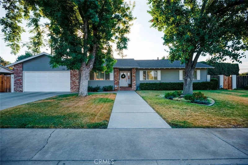2952 Bedford, Merced, CA 95340