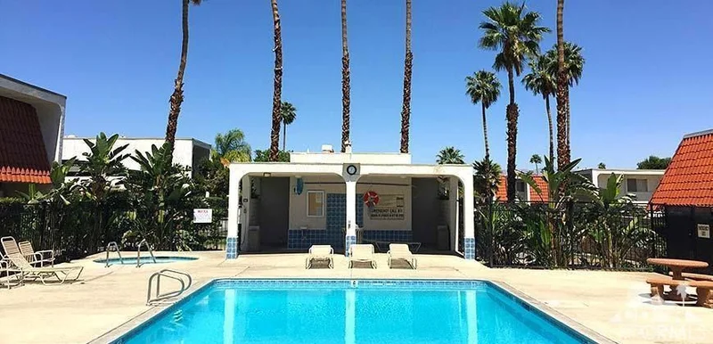2298 Indian Canyon #A, Palm Springs, CA 92262