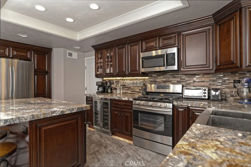11610 Chadwick, Corona, CA 92880