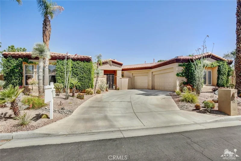 56 Laken, Palm Desert, CA 92211