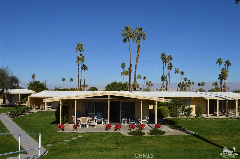 46181 Highway 74 #18, Palm Desert, CA 92260