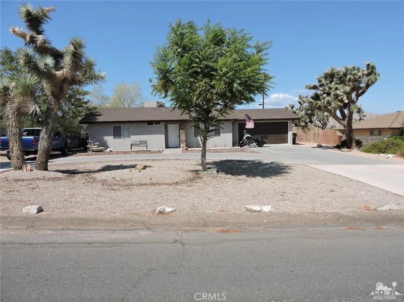 7946 Palm, Yucca Valley, CA 92284