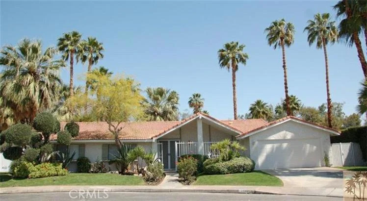 2942 Orella, Palm Springs, CA 92264
