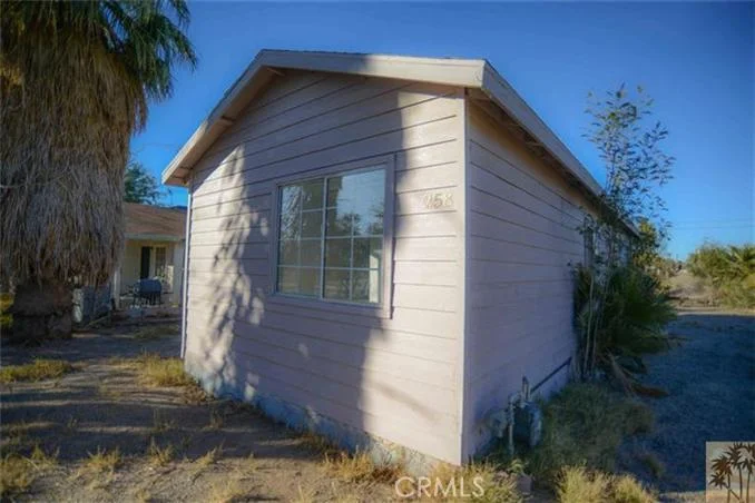 258 Seventh, Niland, CA 92281