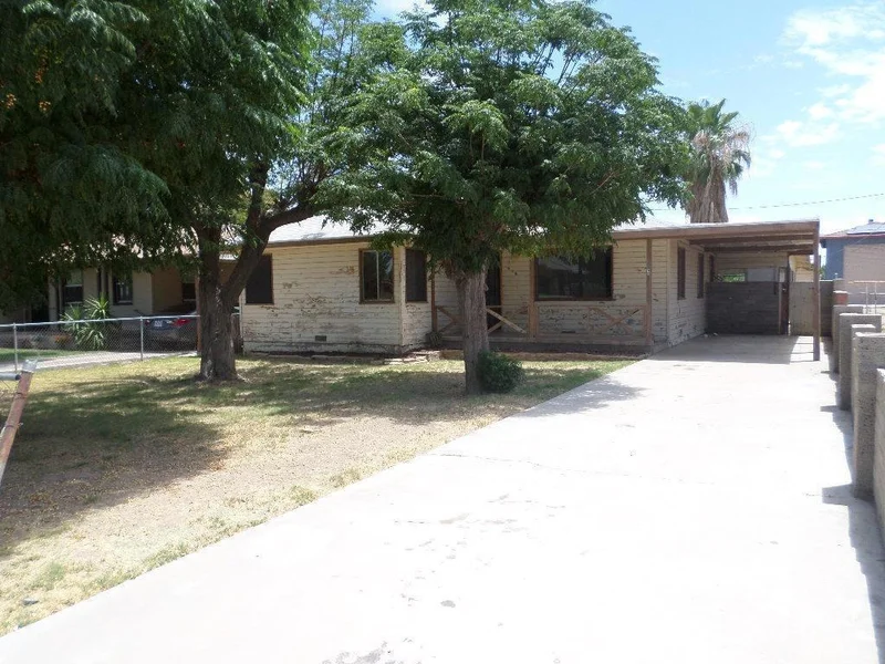 418 2nd, Blythe, CA 92225
