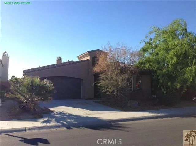 77055 New York, Palm Desert, CA 92211