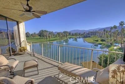 910 Island #403, Rancho Mirage, CA 92270