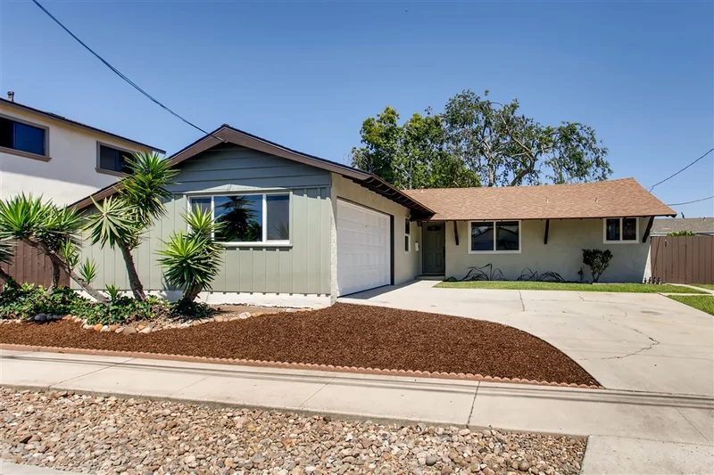 6273 Lake Aral Dr, San Diego, CA 92119