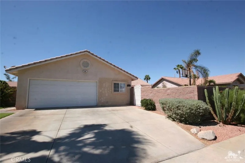 45275 Sunbrook Lane, La Quinta, CA 92253
