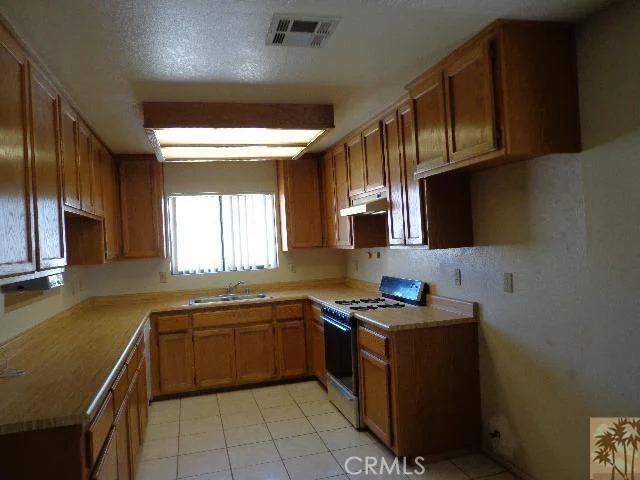 27205 Landau, Cathedral City, CA 92234