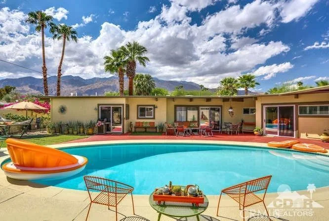 2263 Terry, Palm Springs, CA 92262