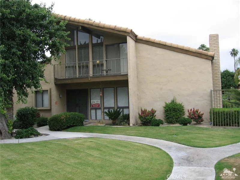 544 Sunrise #29, Palm Springs, CA 92264