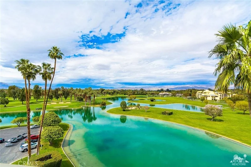 899 Island #608, Rancho Mirage, CA 92270