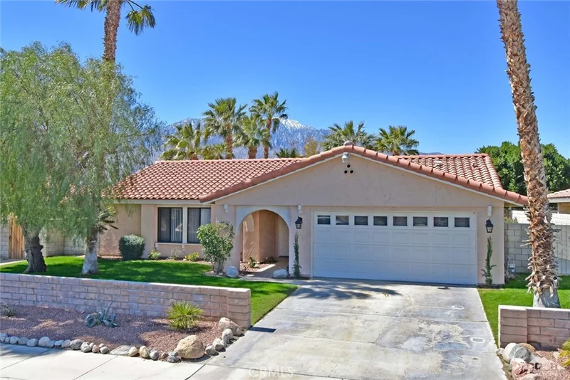 27055 Avenida Quintana, Cathedral City, CA 92234