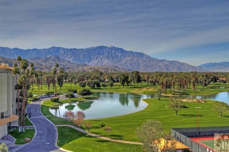 900 Island #704, Rancho Mirage, CA 92270