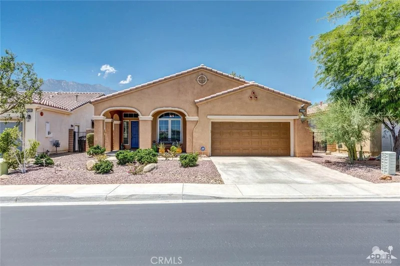 2587 Savanna, Palm Springs, CA 92262