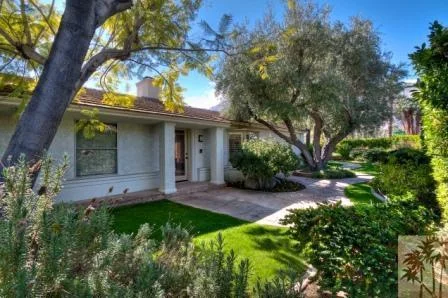 770 Avenida Palos Verdes, Palm Springs, CA 92262