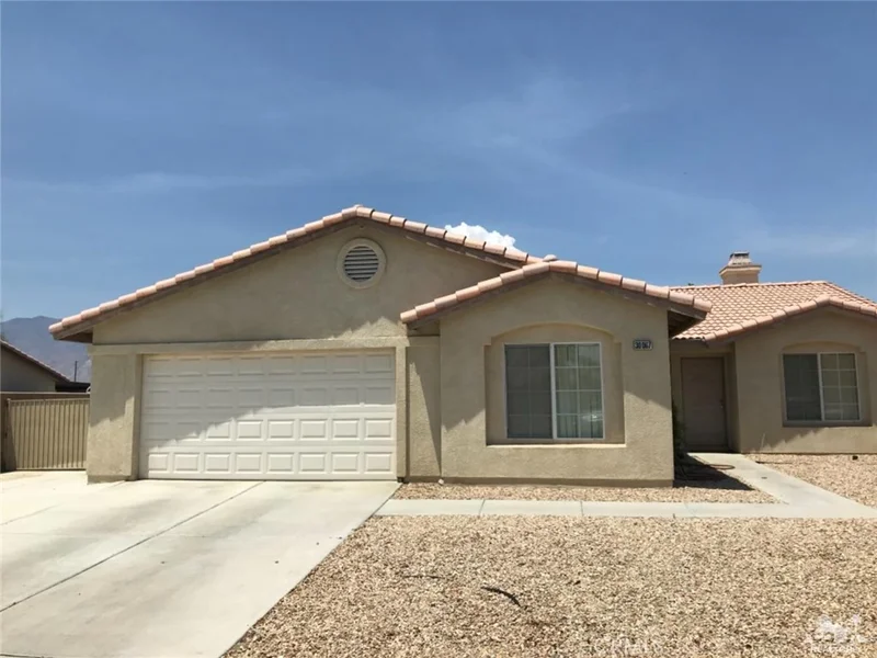 30067 Alexander, Cathedral City, CA 92234