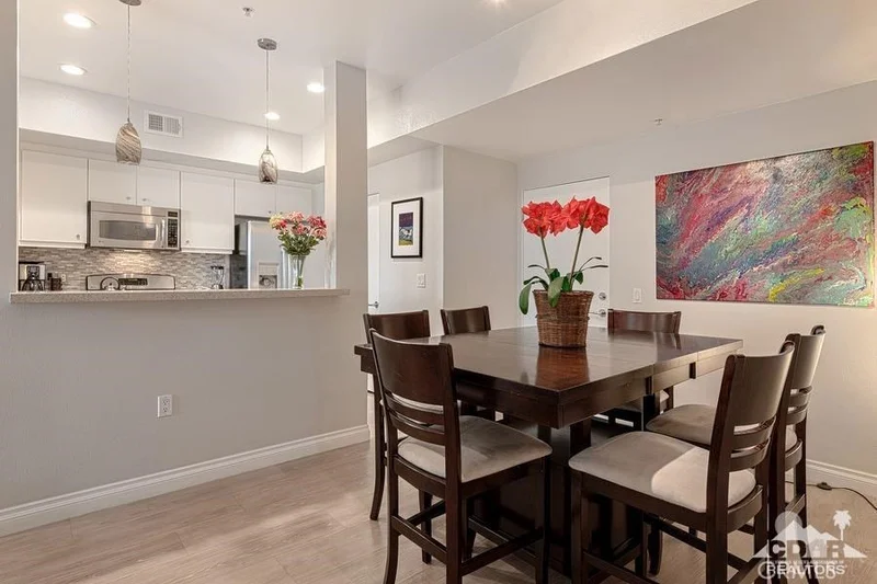 1028 Palm Canyon #102, Palm Springs, CA 92264