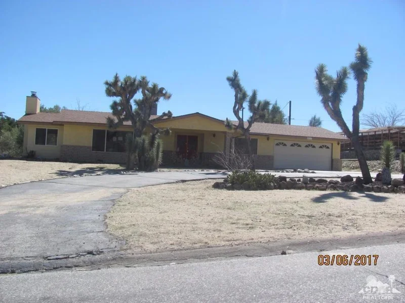 54817 Benecia, Yucca Valley, CA 92284
