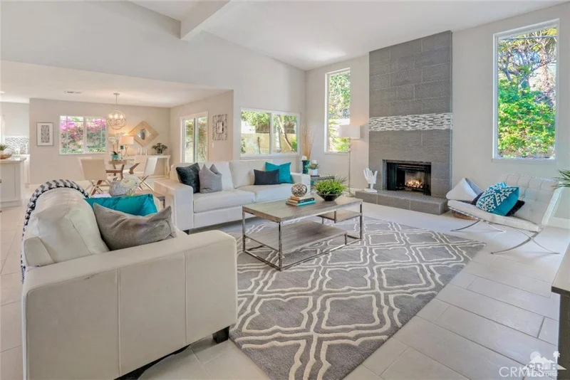 2575 Junipero, Palm Springs, CA 92262