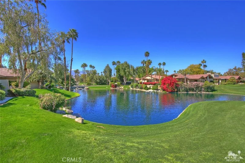 118 Running Spring, Palm Desert, CA 92211